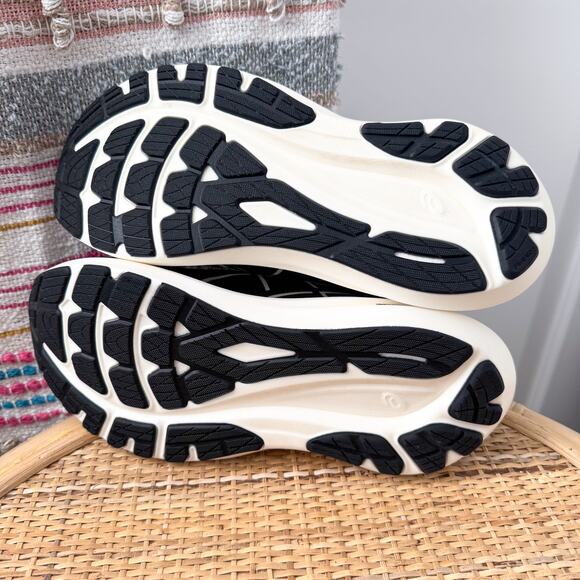 ASICS GT-2000 13 Black White Road-Running Sneakers Women’s Size 8.5 Wide - Picture 8 of 8